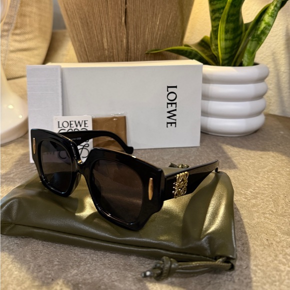 Loewe Black and Gold Sunglasses - Picture 1 of 9